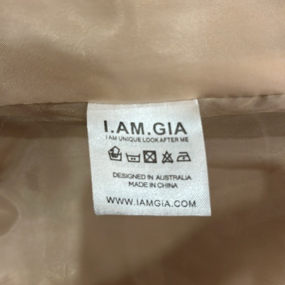 GUC I.AM.GIA Sherpa Pixie Coat - Picture 11 of 16
